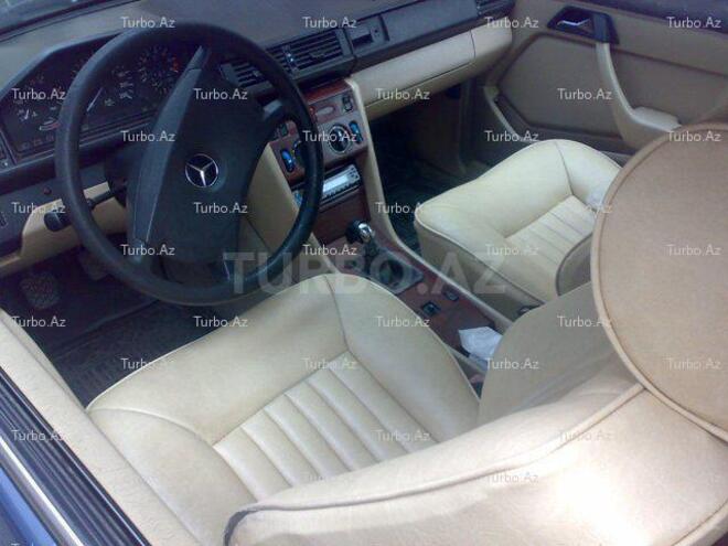 Mercedes  1988, 225,200 km - 2.3 l - Bakı