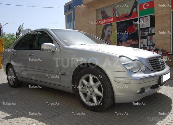 Mercedes C 240 2000, 110,000 km - 2.6 l - Bakı