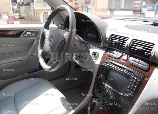 Mercedes C 240 2000, 110,000 km - 2.6 l - Bakı