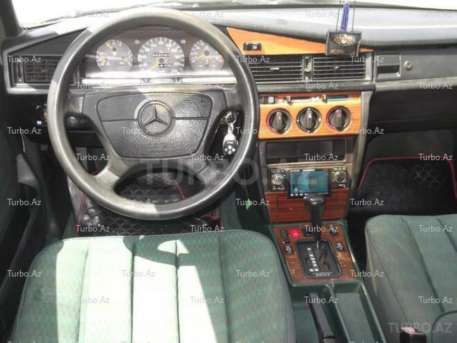 Mercedes 190 1992, 224,273 km - 2.0 l - Bakı