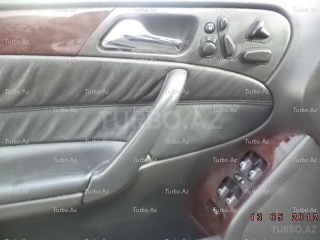 Mercedes C 320 2000, 158,000 km - 3.2 л - Bakı