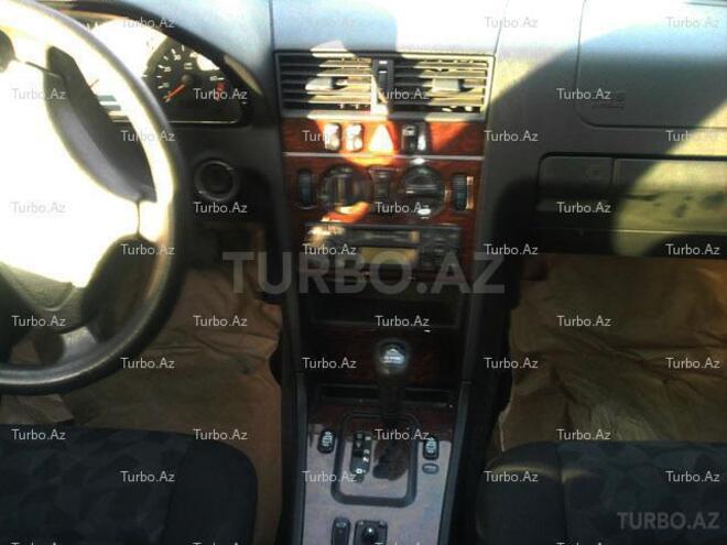 Mercedes C 180 2000, 138,000 km - 1.8 л - Bakı