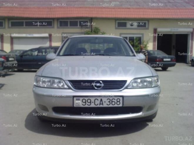Opel Vectra 1999, 138,000 km - 1.6 л - Bakı
