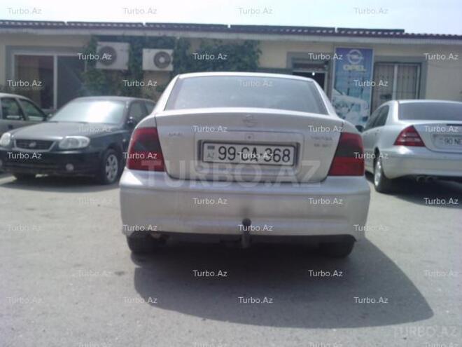 Opel Vectra 1999, 138,000 km - 1.6 л - Bakı