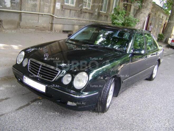 Mercedes E 240 2000, 167,000 km - 2.6 l - Bakı