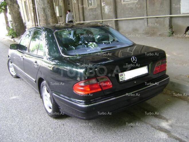 Mercedes E 240 2000, 167,000 km - 2.6 l - Bakı