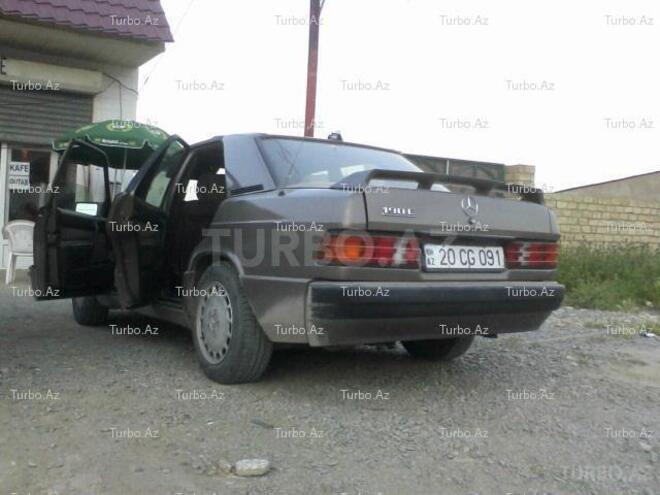 Mercedes 190 1990, 279,177 km - 2.6 l - Bakı