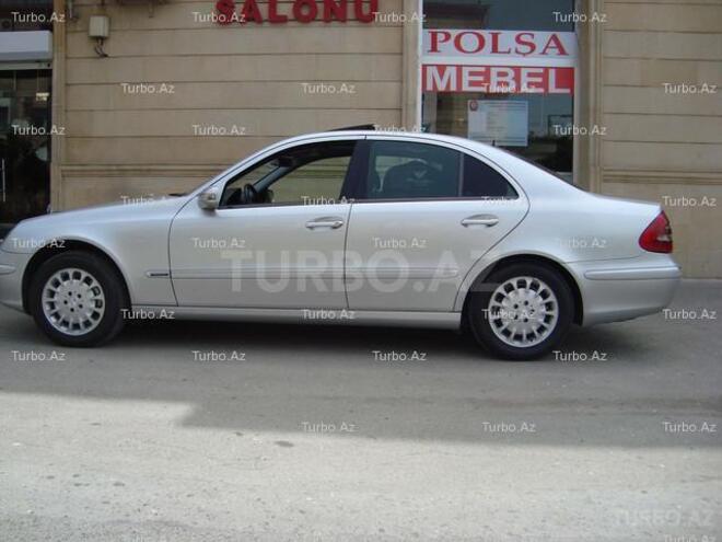 Mercedes E 270 2002, 182,000 km - 2.7 л - Bakı
