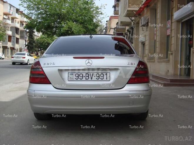 Mercedes E 270 2002, 182,000 km - 2.7 л - Bakı