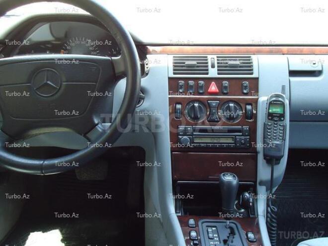 Mercedes E 280 1998, 162,000 km - 2.8 l - Bakı