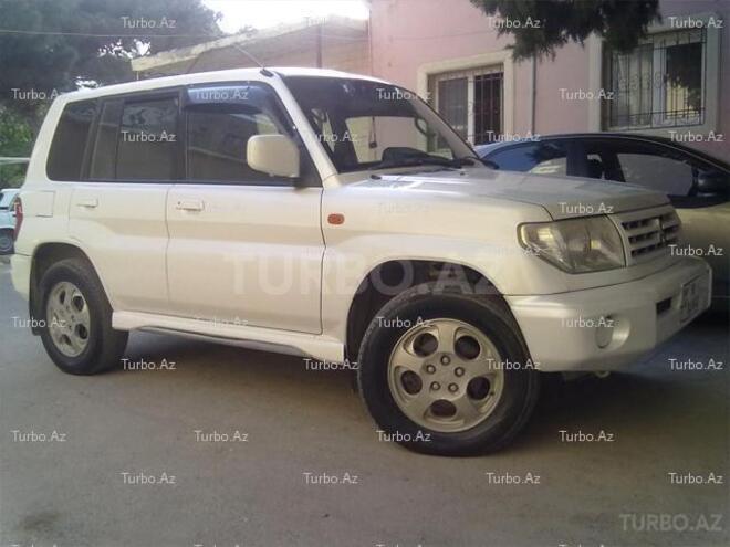 Mitsubishi Pajero io 1999, 107,000 km - 1.8 l - Bakı