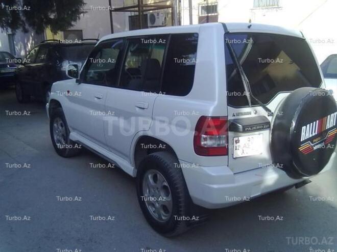 Mitsubishi Pajero io 1999, 107,000 km - 1.8 l - Bakı