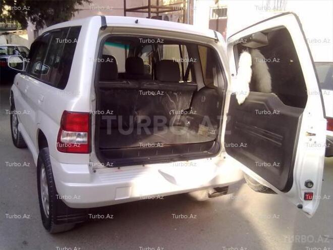Mitsubishi Pajero io 1999, 107,000 km - 1.8 l - Bakı