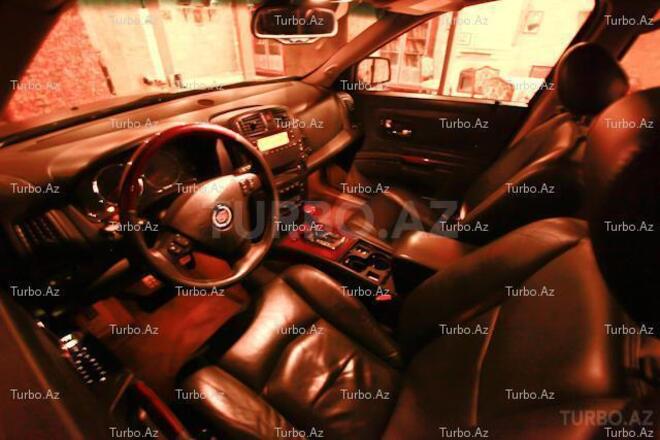 Cadillac SRX 2005, 80,000 km - 4.6 l - Bakı