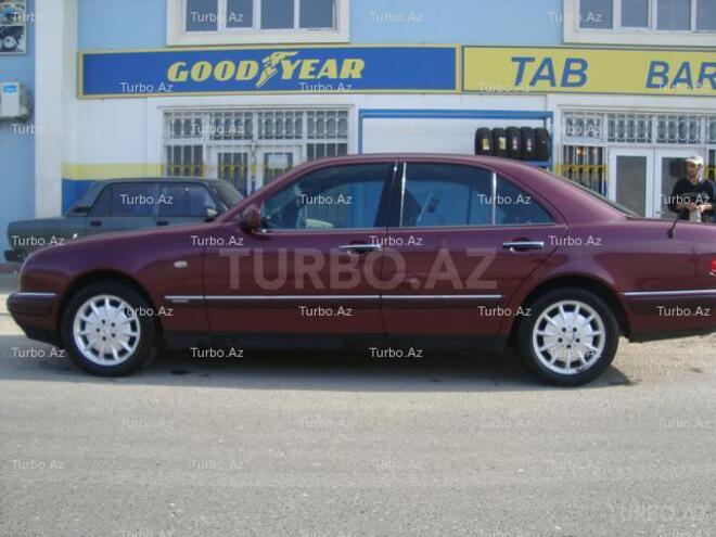 Mercedes E 230 1996, 197,000 km - 2.3 l - Bakı