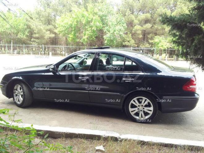 Mercedes E 220 2002, 172,700 km - 2.2 l - Bakı