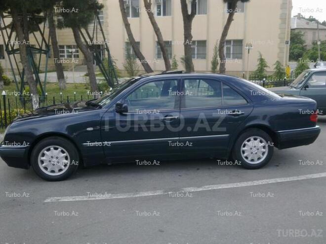 Mercedes E 200 1999, 191,890 km - 2.0 л - Bakı