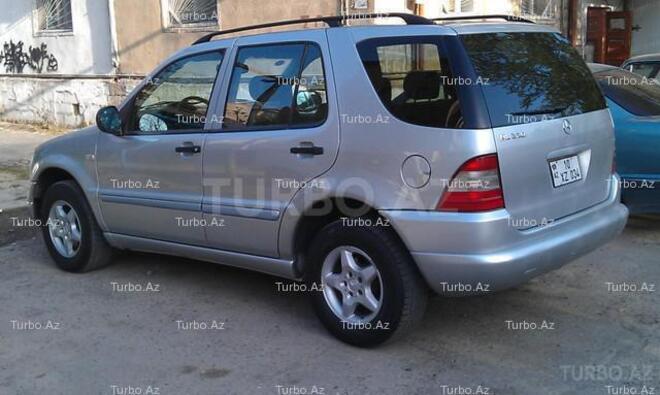 Mercedes ML 320 1999, 220,000 km - 3.2 l - Bakı