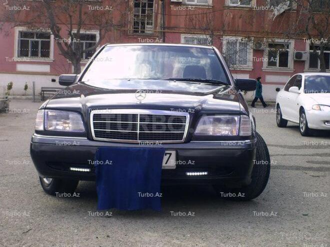 Mercedes C 220 1994, 270,000 km - 2.2 л - Bakı