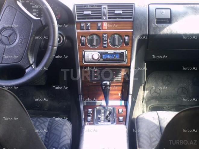 Mercedes C 220 1994, 270,000 km - 2.2 л - Bakı