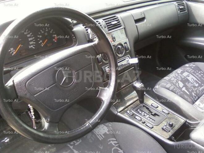 Mercedes E 230 1997, 209,000 km - 2.3 l - Bakı
