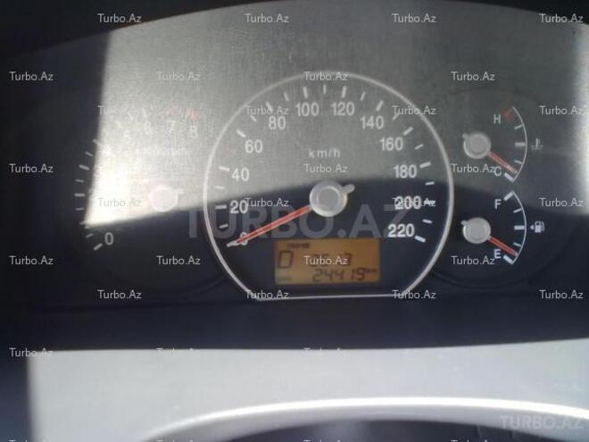Kia Carens 2010, 24,500 km - 2.0 l - Bakı