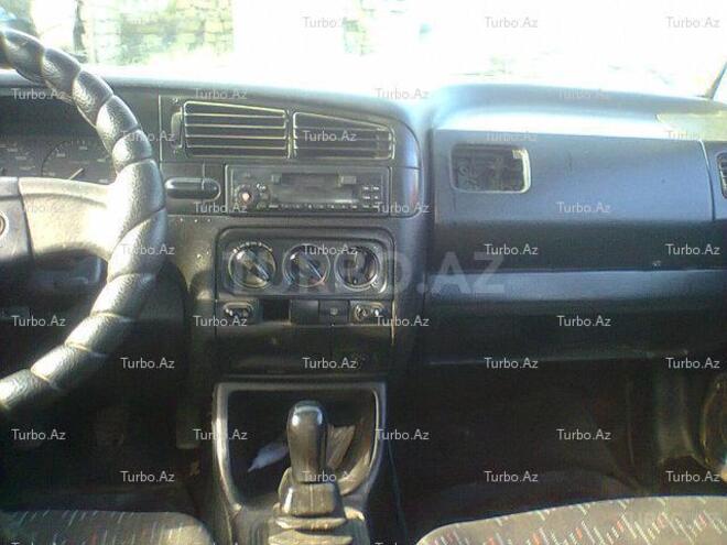 Volkswagen Golf 1994, 200,000 km - 1.4 л - Bakı
