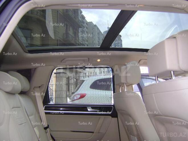 Volkswagen Touareg 2010, 43,000 km - 3.6 l - Bakı