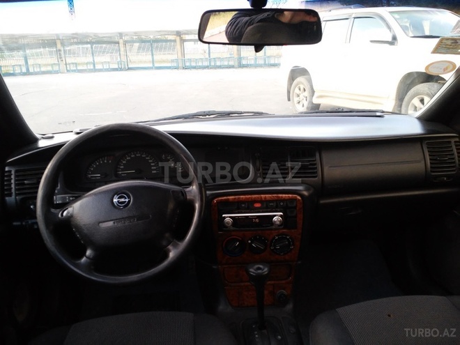 Opel Vectra 1996, 285,000 km - 1.8 l - Sumqayıt