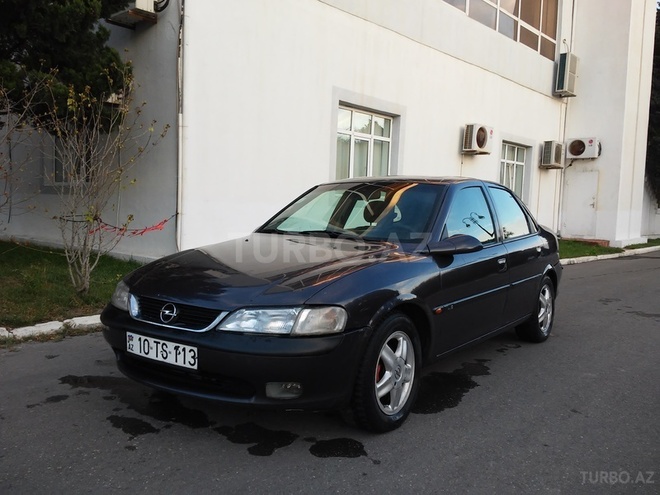 Opel Vectra 1996, 285,000 km - 1.8 l - Sumqayıt