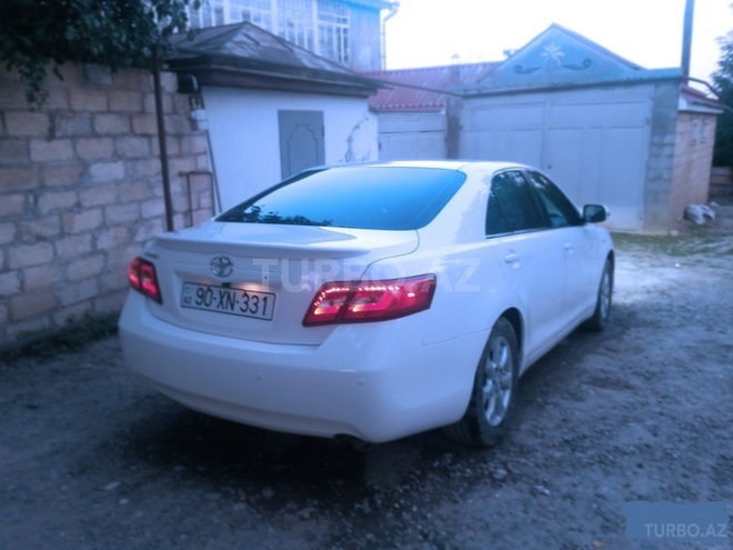 Toyota Camry 2009, 80,000 km - 2.4 л - Qusar