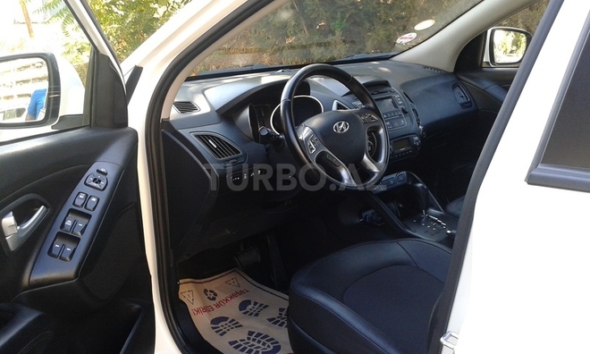 Hyundai ix35 2015, 18,800 km - 2.0 л - Bakı