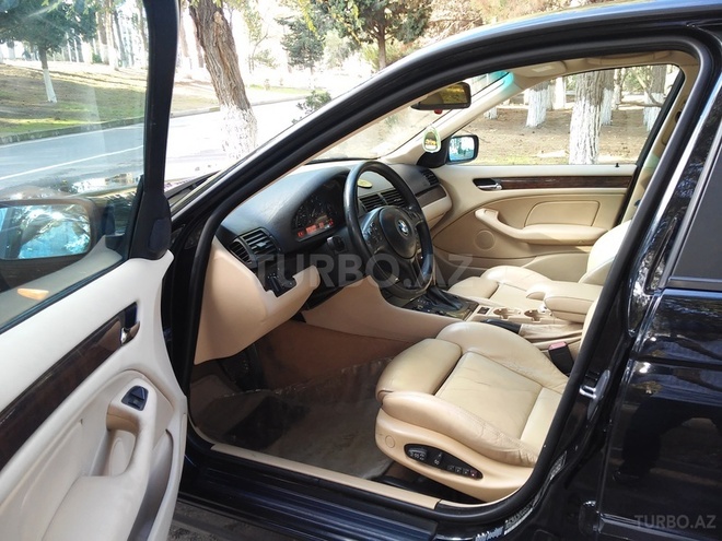 BMW 325 2003, 235,000 km - 2.5 l - Sumqayıt