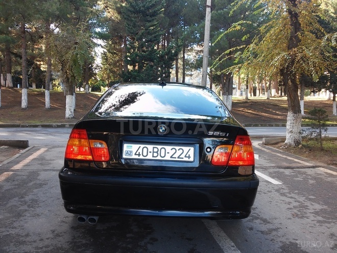 BMW 325 2003, 235,000 km - 2.5 l - Sumqayıt