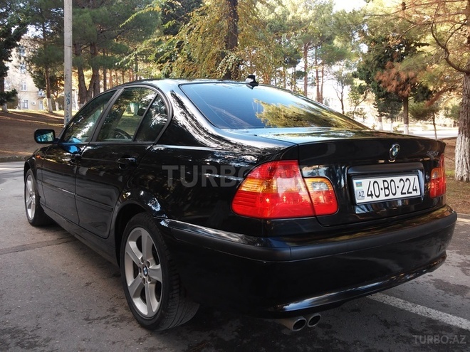 BMW 325 2003, 235,000 km - 2.5 l - Sumqayıt