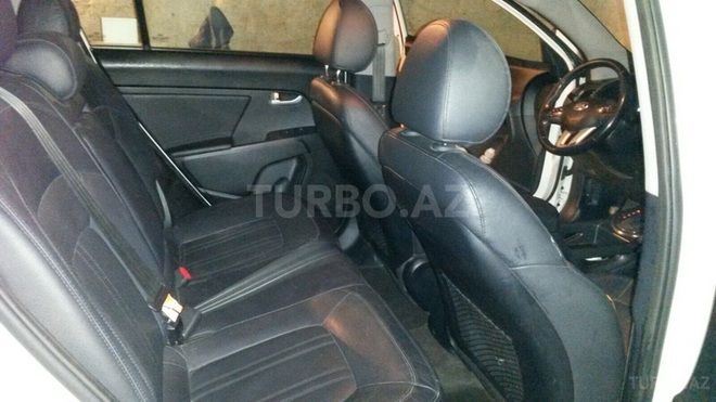 Kia Sportage 2013, 33,000 km - 2.4 л - Bakı