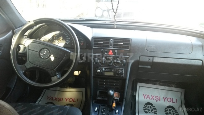 Mercedes C 180 1999, 196,300 km - 1.8 л - Bakı