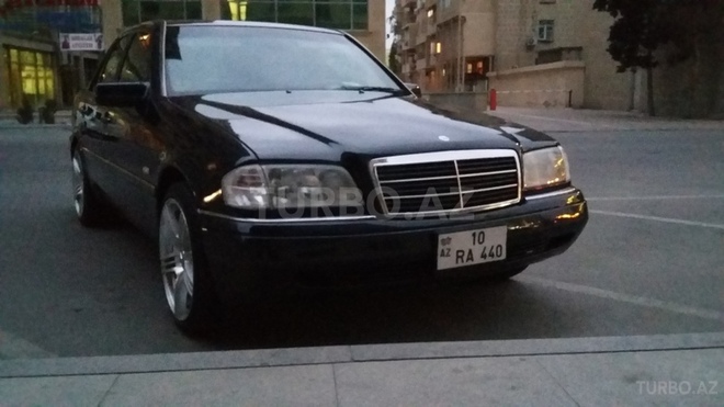 Mercedes C 220 1996, 259,000 km - 2.2 l - Bakı