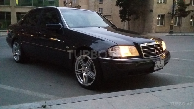 Mercedes C 220 1996, 259,000 km - 2.2 l - Bakı