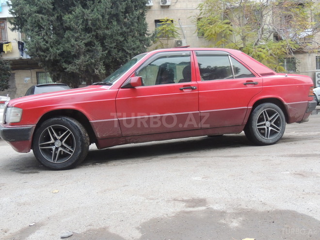 Mercedes 190 1989, 100,000 km - 2.0 l - Bakı