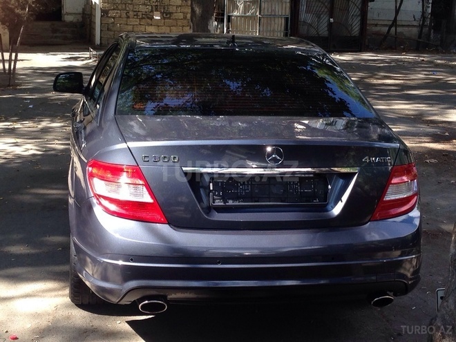 Mercedes C 300 2007, 128,000 km - 3.0 l - Bakı