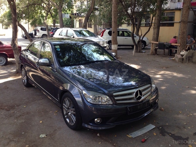 Mercedes C 300 2007, 128,000 km - 3.0 l - Bakı