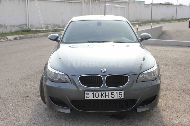 BMW 525 2003, 150,000 km - 2.5 l - Bakı