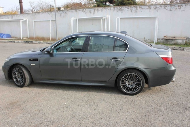 BMW 525 2003, 150,000 km - 2.5 l - Bakı