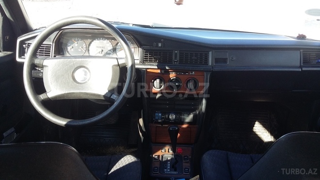 Mercedes 190 1991, 5,711,200 km - 2.0 l - Bakı