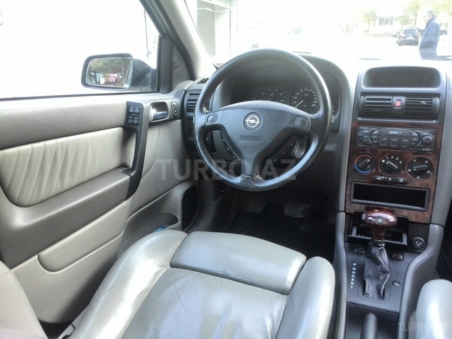 Opel Astra 2000, 143,500 km - 2.0 l - Bakı
