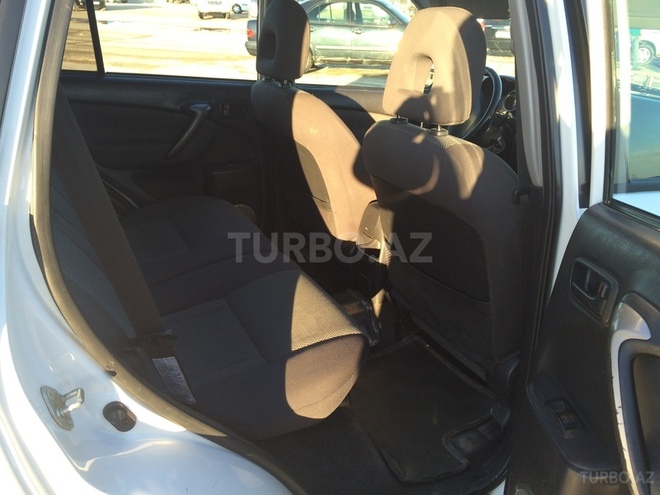 Toyota RAV4 2004, 191,041 km - 2.0 l - Bakı