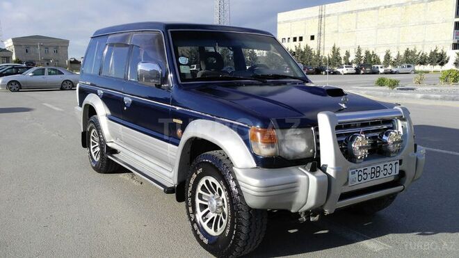 Mitsubishi Pajero 1995, 280,000 km - 2.8 l - Sumqayıt