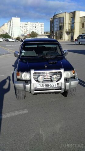 Mitsubishi Pajero 1995, 280,000 km - 2.8 l - Sumqayıt