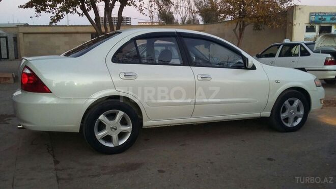 Nissan Sunny 2011, 124,000 km - 1.6 l - Bakı